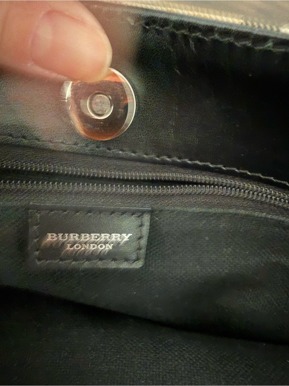 Burberry Black Leather Interior Zip Pouch - Picture 5 of 6